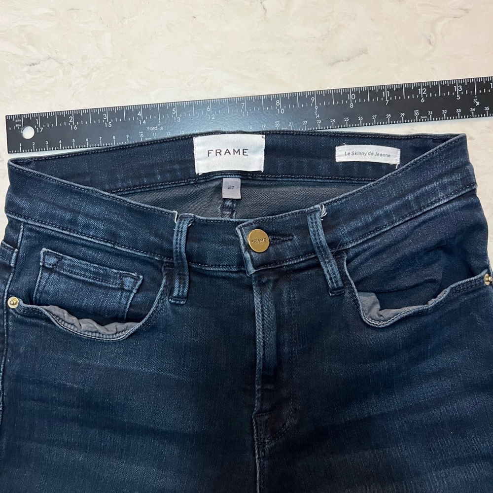 Frame Denim Skinny Jeans in Dark Wash Sz 27 - Picture 2 of 5